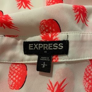 Sleeveless Pineapple Top - Express size Small